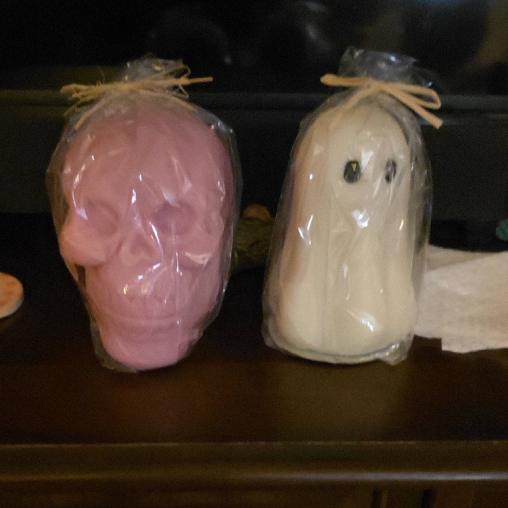 Set Of 3 Halloween Candles Pink Skull and 2 White Ghost Candles